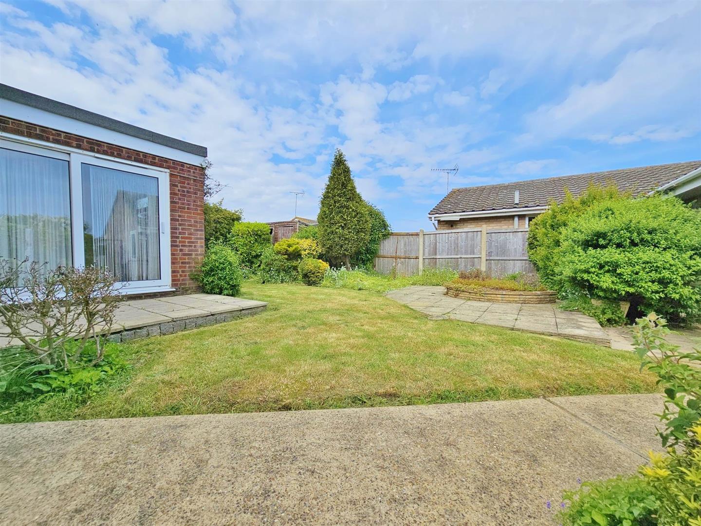 Laburnum Crescent, Kirby Cross Sheen's